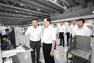 袁家軍在調(diào)研經(jīng)濟運行情況時強調(diào)突出效益導向 精準服務(wù)企業(yè)更好實現(xiàn)經(jīng)濟質(zhì)的有效提升和量的合理增長